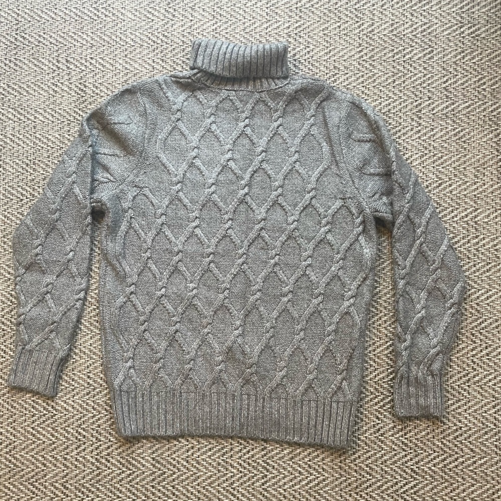 Express Women’s tan cable knot turtleneck sweater size M - Picture 3 of 7
